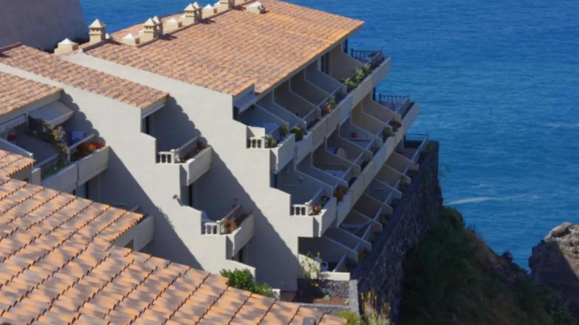 Apartamento En Acantilado Con Terraza Y Vistas Inolvidables Al Mar Los Realejos