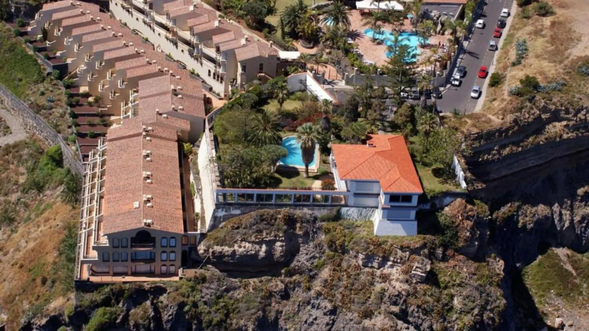 Apartamento En Acantilado Con Terraza Y Vistas Inolvidables Al Mar Los Realejos Spanien
