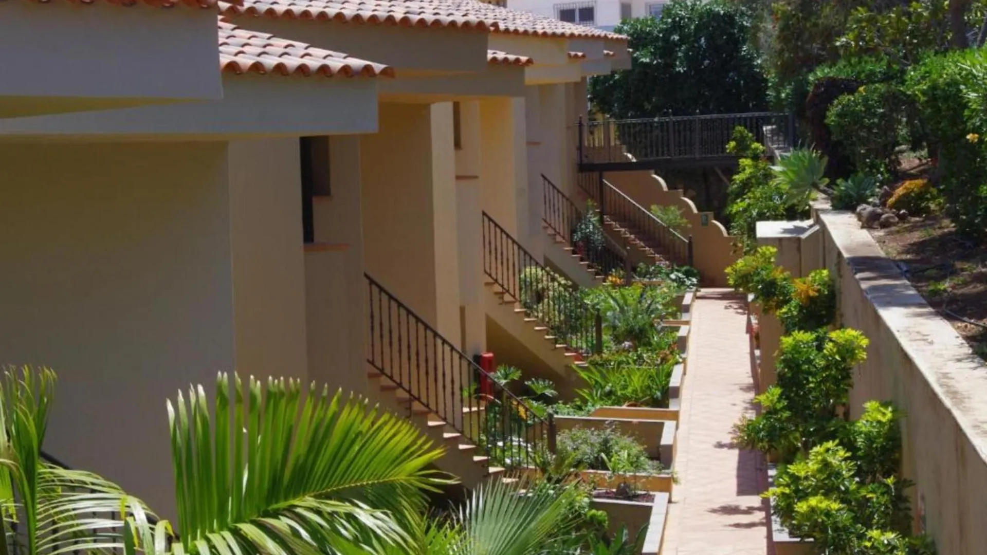 Apartamento En Acantilado Con Terraza Y Vistas Inolvidables Al Mar Los Realejos Lejlighedshotel