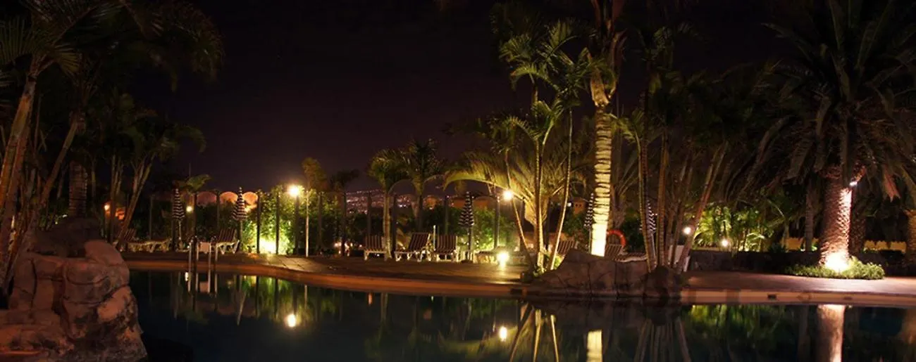 Apartamento En Acantilado Con Terraza Y Vistas Inolvidables Al Mar Los Realejos Lägenhetshotell